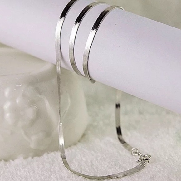 “20” NEW 925 STERLING SILVER SNAKE FLATE NECKLACE, NICE NECKLACE, CUTE NECKLACE - Picture 3 of 6